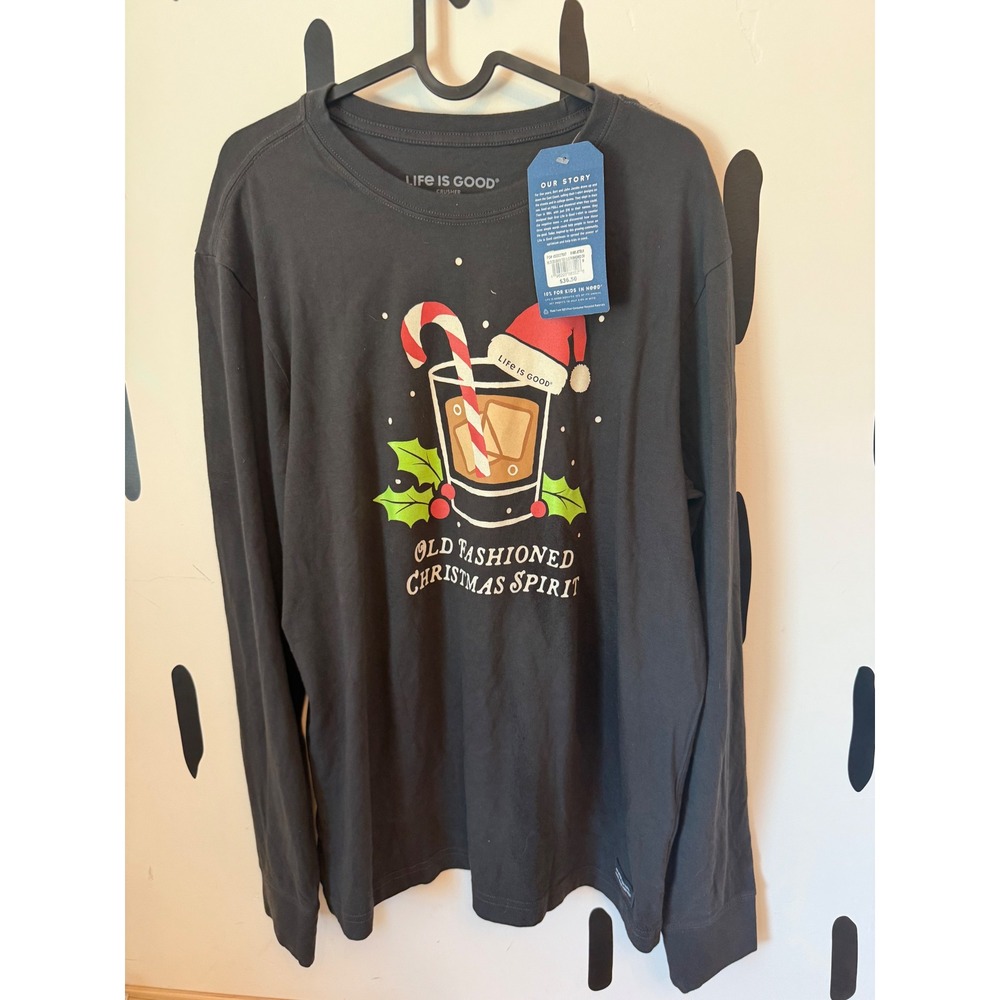 Life is‎ Good Old Fashioned Christmas Spirit Long Sleeve T-Shirt Men's